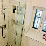 Peasant's Palace 3* Split