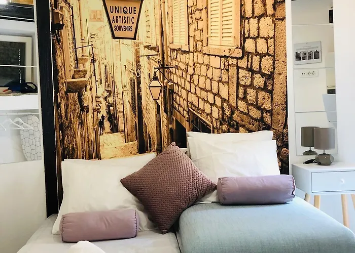 Peasant's Palace Gasthuis