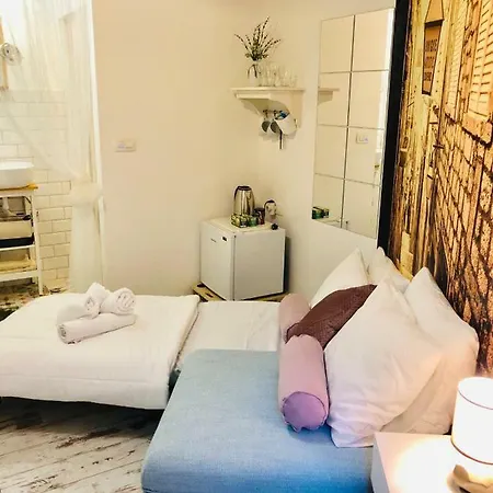 Peasant's Palace Guest house 3*