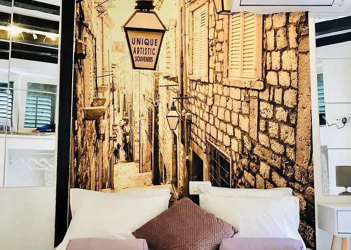 Peasant's Palace 3* Сплит