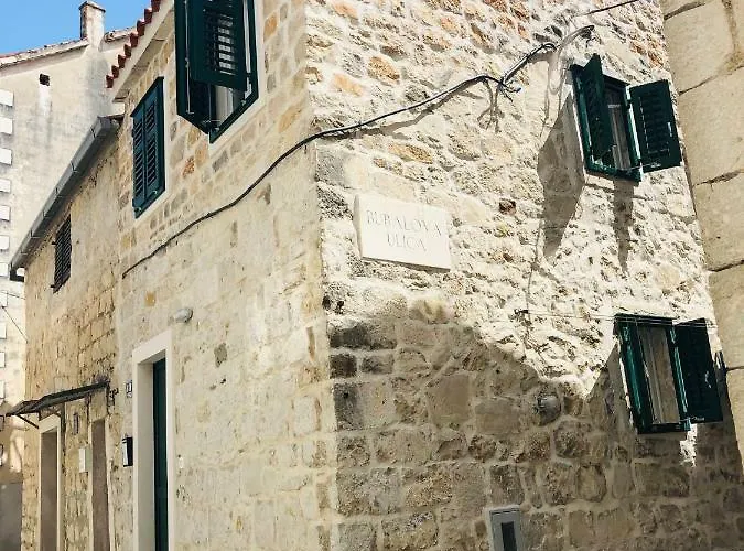 Peasant's Palace
